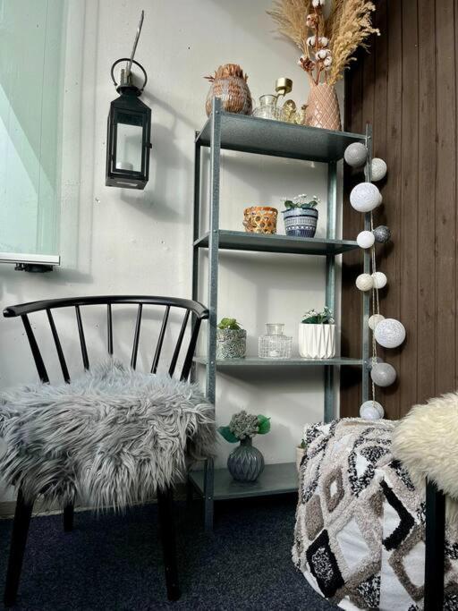 Peaceful City Center Apartment Рованиеми Экстерьер фото